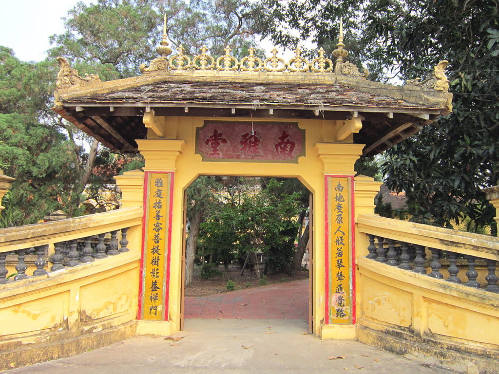 Cổng Chùa Nam Nhã Cần Thơ