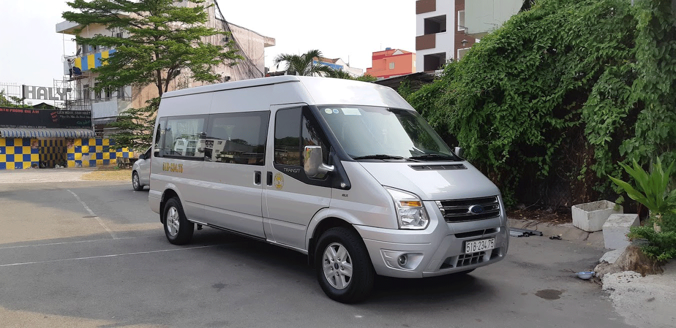 Thuê xe Ford Transit Luxury 16 chỗ tại quận 10 đi Rừng Nam Cát Tiên