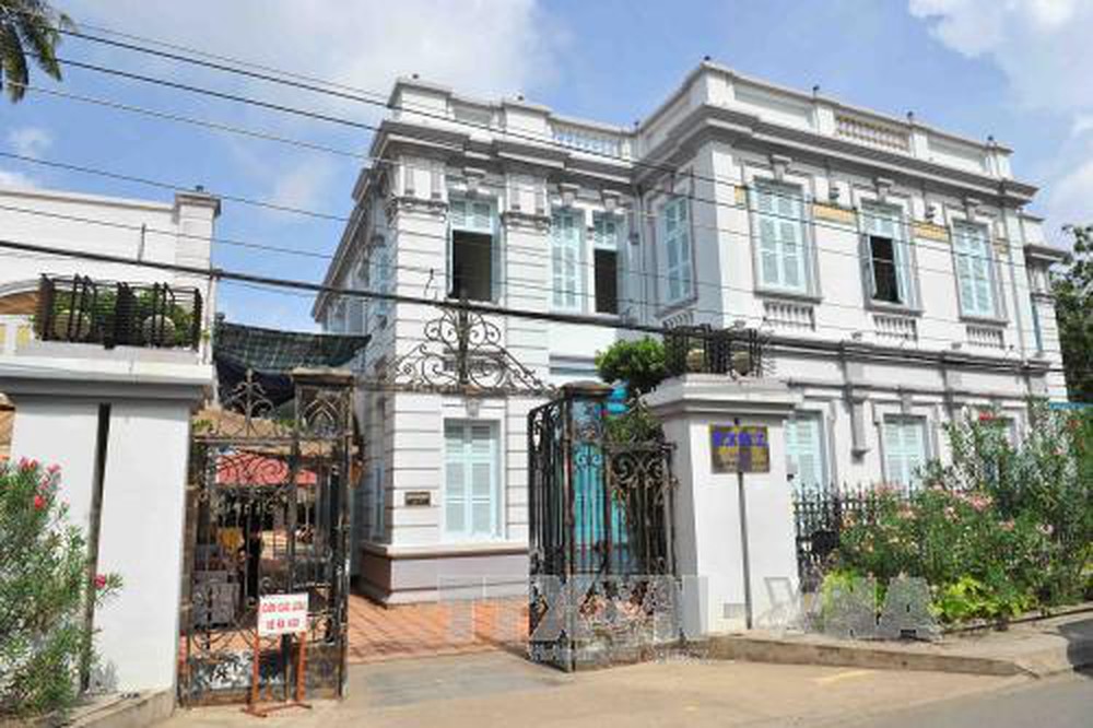 Thuê xe 16 chỗ đi Bạc Liêu tham quan nhà công tử Bạc Liêu Thuê xe 16 chỗ đi Bạc Liêu tham quan Nhà công tử Bạc Liêu