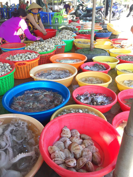 Hải sản tươi sống tại Biển Tân Thành