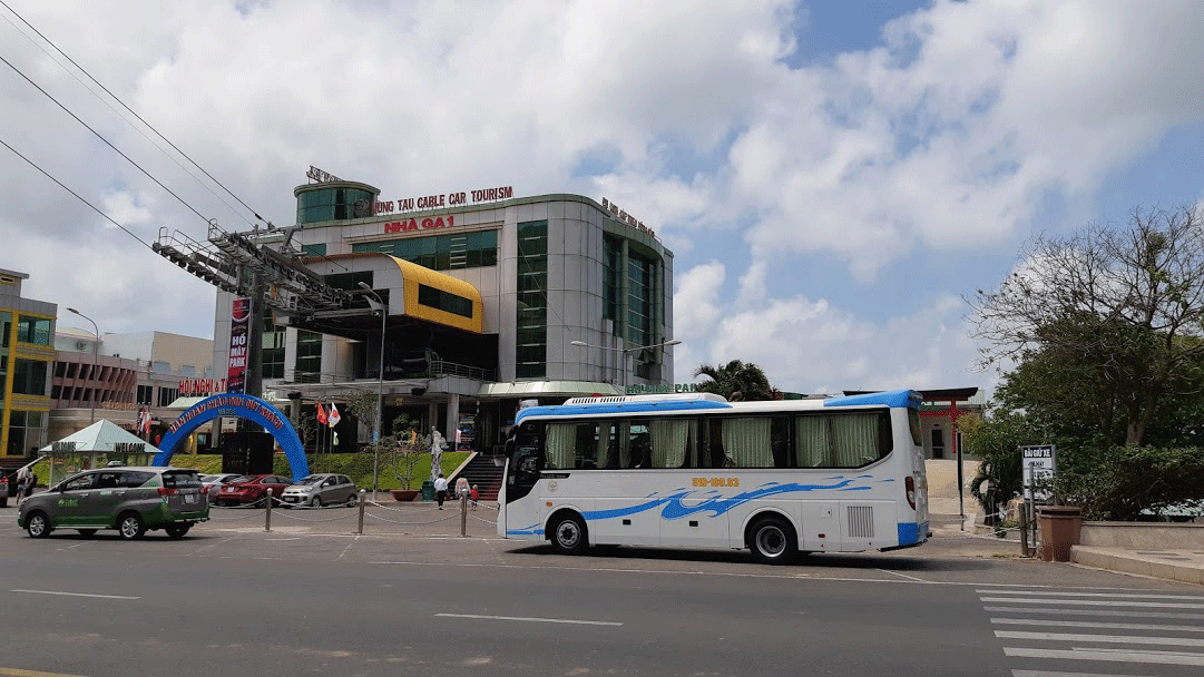 thuê Xe Phi Loan 29 chỗ đón khách tại quận 5 đi KDL Hồ Mây Vũng Tàu