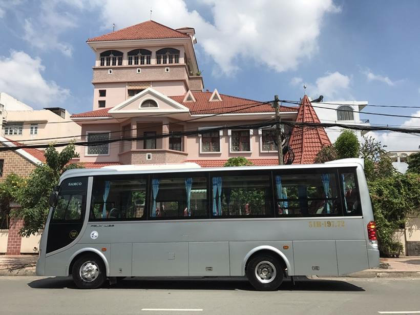 Xe Phi Loan 29 chỗ tại quận 5