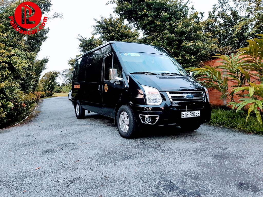 Thuê xe 16 chỗ tại TPHCM đi Bến Tre