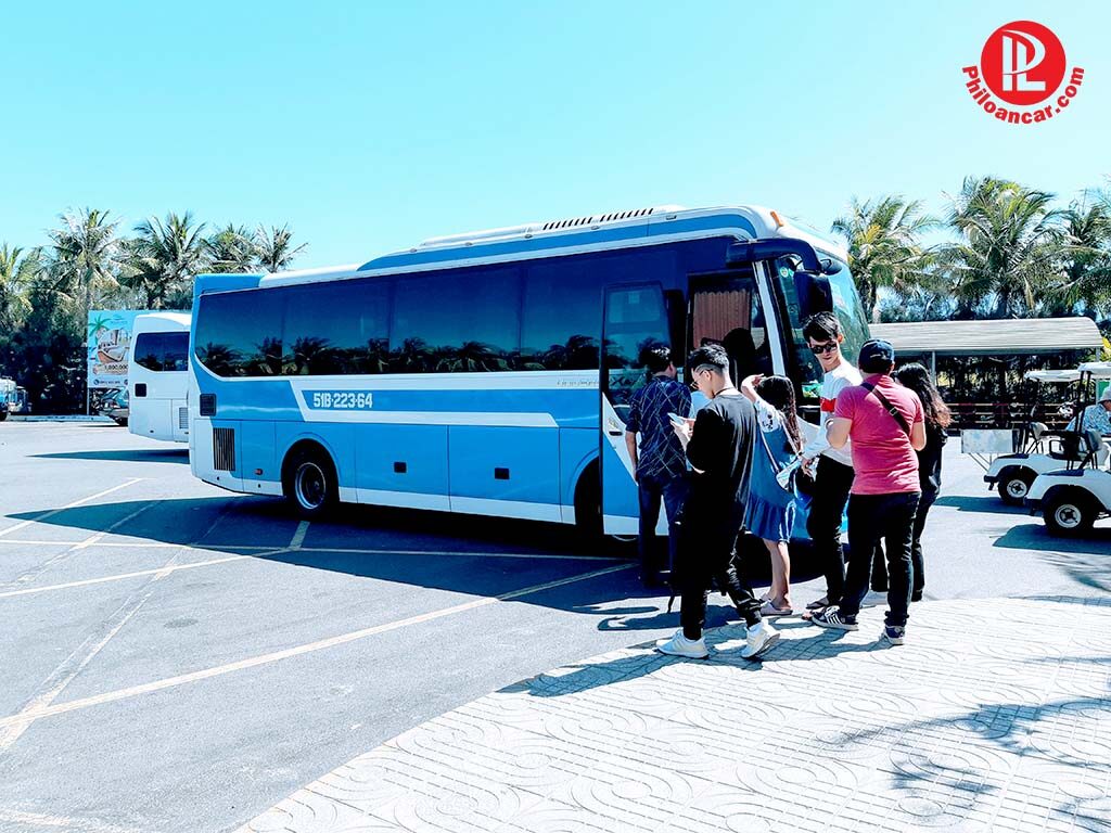 Cho thuê xe 29 chỗ đời mới đi Phan Thiết Mũi Né tại TPHCM Cho thuê xe 29 chỗ đời mới đi Phan Thiết Mũi Né tại TPHCM