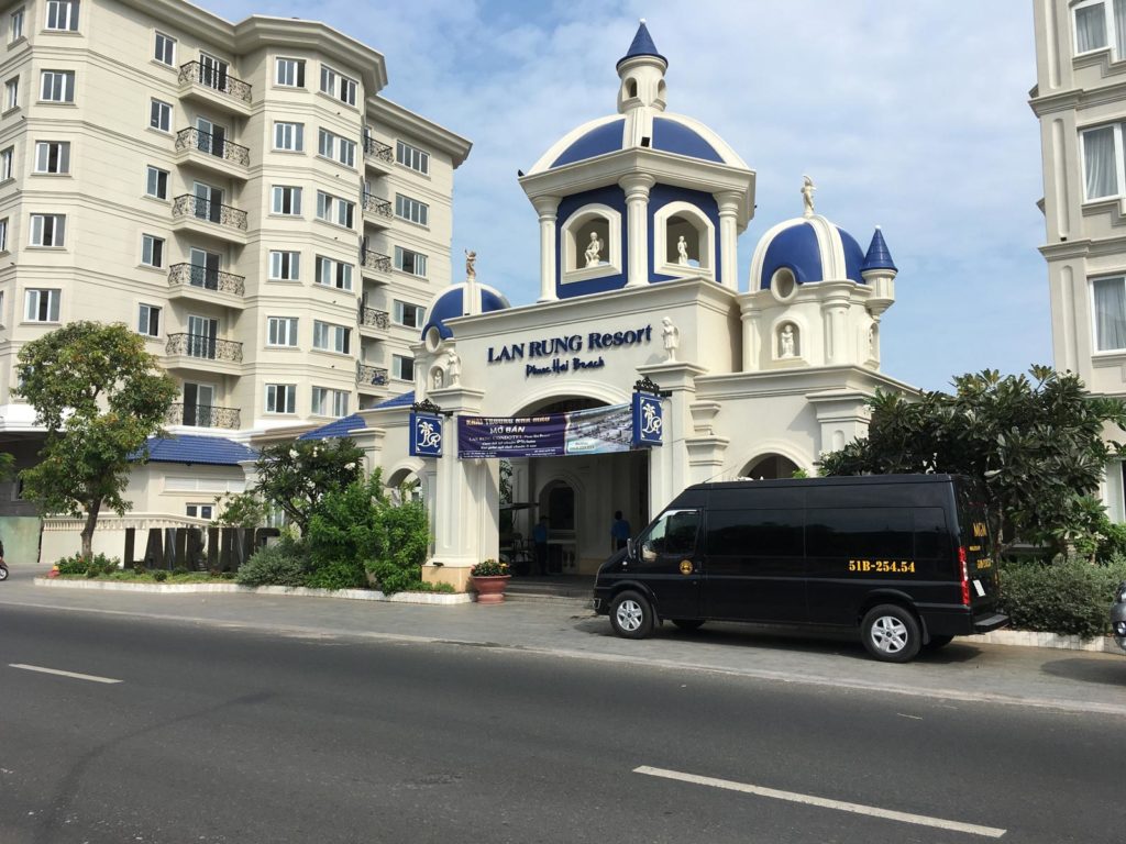 Thuê xe 16 chỗ đi Lan Rừng Resort Phước Hải nghỉ dưỡng Thuê xe 16 chỗ đi Lan Rừng Resort Phước Hải nghỉ dưỡng