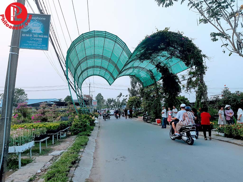 Lối vào tham quan và mua hoa cho khách du lịch Lối vào tham quan và mua hoa cho khách du lịch