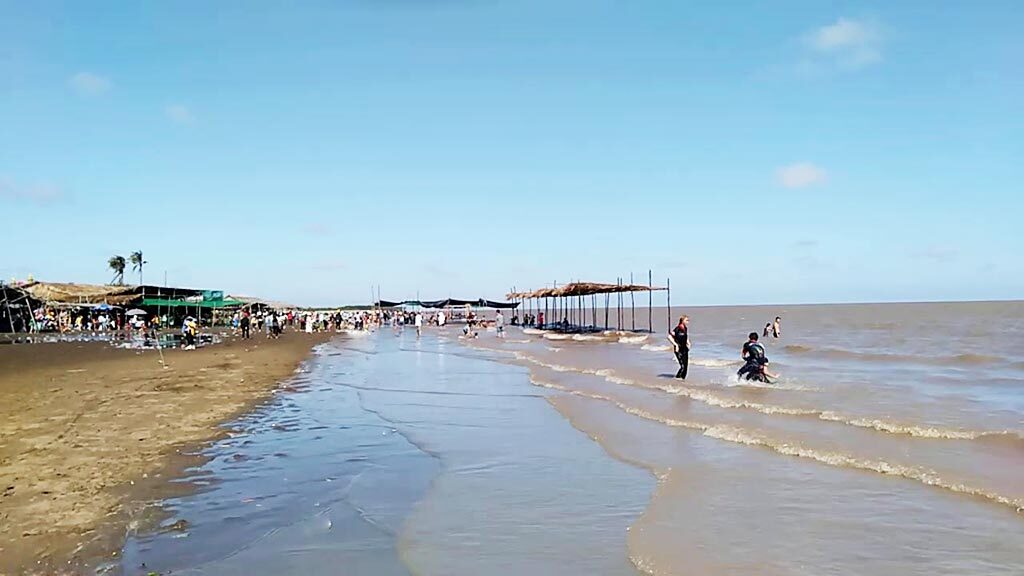 Khu du lịch sinh thái biển Hồ Bể và Mỏ Ó Khu du lịch sinh thái biển Hồ Bể và Mỏ Ó