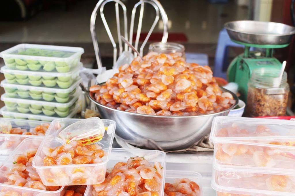 Bánh quai vạc hay còn gọi là bánh bột lọc